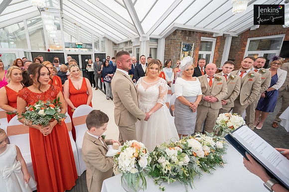 283-Ffion-Mathew-wedding-z