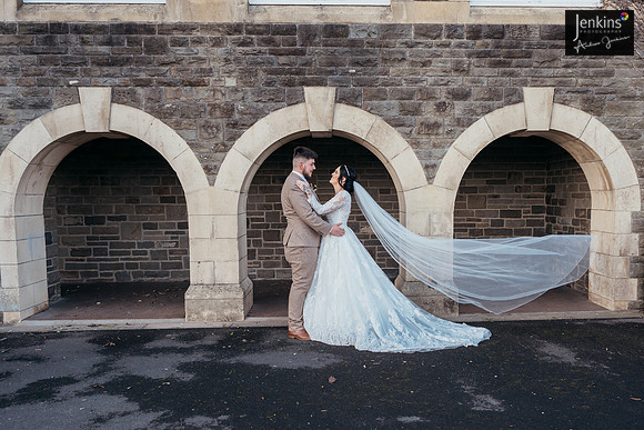 398- Nic & Beth-z