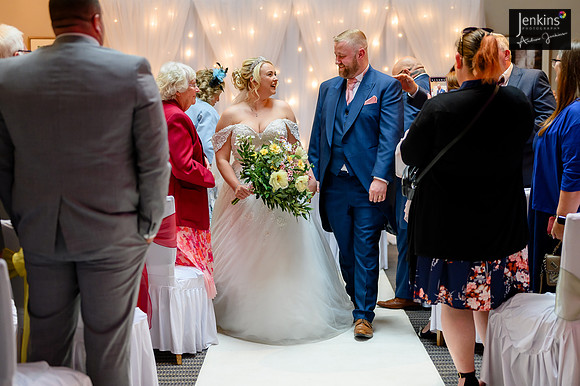 366- Megan & Danny- The-Plough-Hotel_