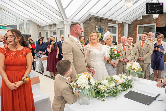 239-Ffion-Mathew-wedding-z