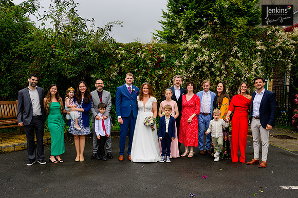 394 Lizzie & Peter_wedding-z