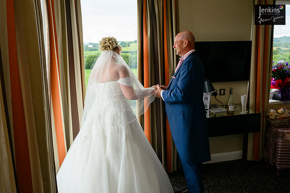 169- Megan & Danny- The-Plough-Hotel_
