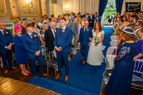 186 Lizzie & Peter_wedding-z