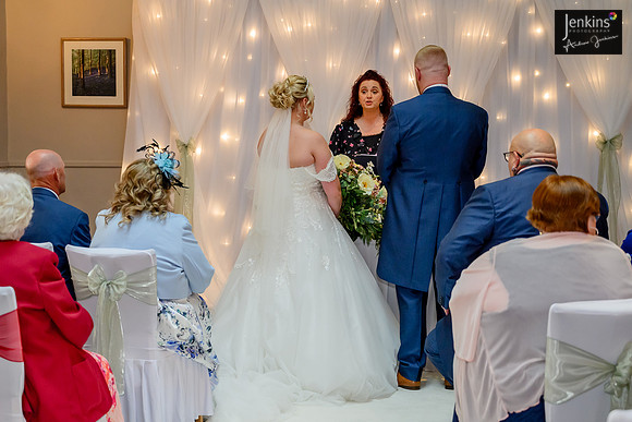 240- Megan & Danny- The-Plough-Hotel_