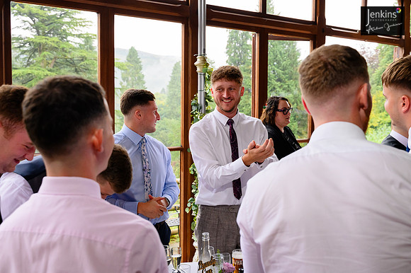 454 Lizzie & Peter_wedding-z