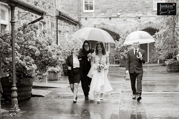 138 Lizzie & Peter_wedding-z