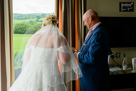 168- Megan & Danny- The-Plough-Hotel_