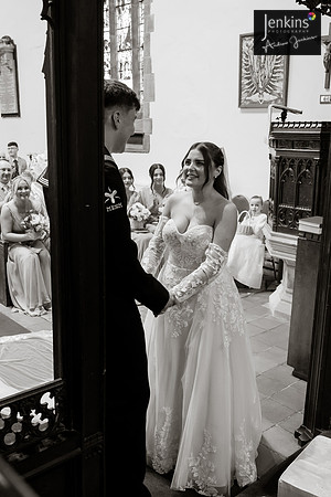 369- Holly & Leon-z