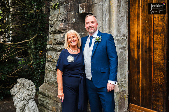 Leanne & Richard 100_-z