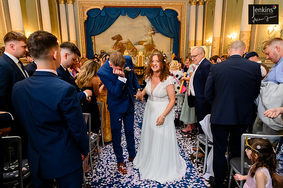 256 Lizzie & Peter_wedding-z