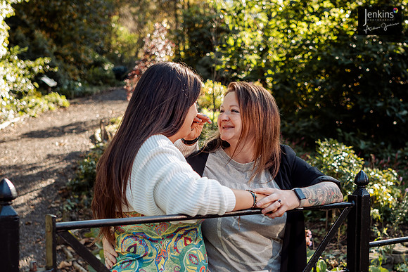 048_Sarah & Sian-z