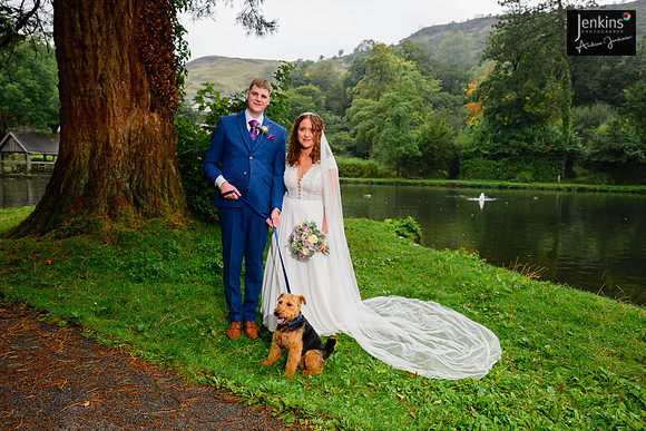 298 Lizzie & Peter_wedding-z