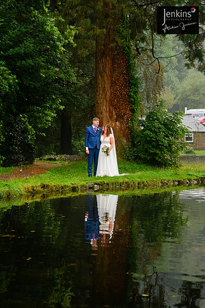 290 Lizzie & Peter_wedding-z